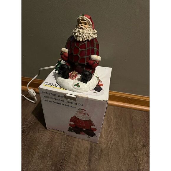 SANTA CLAUS Holiday Accent Lamp in box Tiffany design 1980s Catalina Lighting 8” - Picture 8 of 12